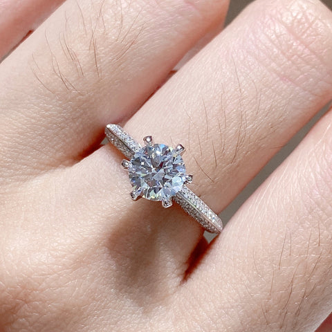 1.0ct Lab Grown Diamond Sidestone Engagement Ring 0002 KRKC